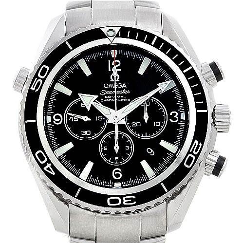 This image shows a frontal view of the Omega Planet Ocean 2210.50.00 Men
s Stainless Steel Black Dial 2210.50.00 Men
s Stainless Steel Black Dial watch face, complete with its bezel, crown, pushers, and bracelet.