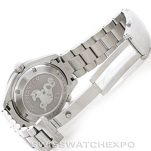 The image shows the back case and stainless steel bracelet of the Omega Planet Ocean 2209.50.00 Men
s Stainless Steel Black Dial 2209.50.00 Men
s Stainless Steel Black Dial Seamaster watch.