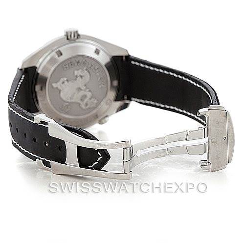 The image shows the back and clasp of an Omega Planet Ocean 2909.50.82 Men
s Stainless Steel Black Dial 2909.50.82 Men
s Stainless Steel Black Dial watch.