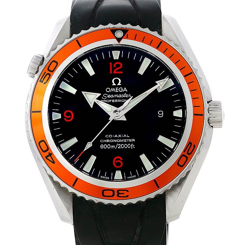 The image shows a front view of the Omega Planet Ocean 2909.50.91 Men
s Stainless Steel Black Dial 2909.50.91 Men
s Stainless Steel Black Dial model watch, showcasing its dial, bezel, and strap.