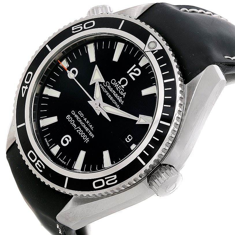 The image shows an Omega Planet Ocean 2901.50.81 Men
s Stainless Steel Black Dial 2901.50.81 Men
s Stainless Steel Black Dial watch from a front-angle view highlighting the dial, bezel, and crown.