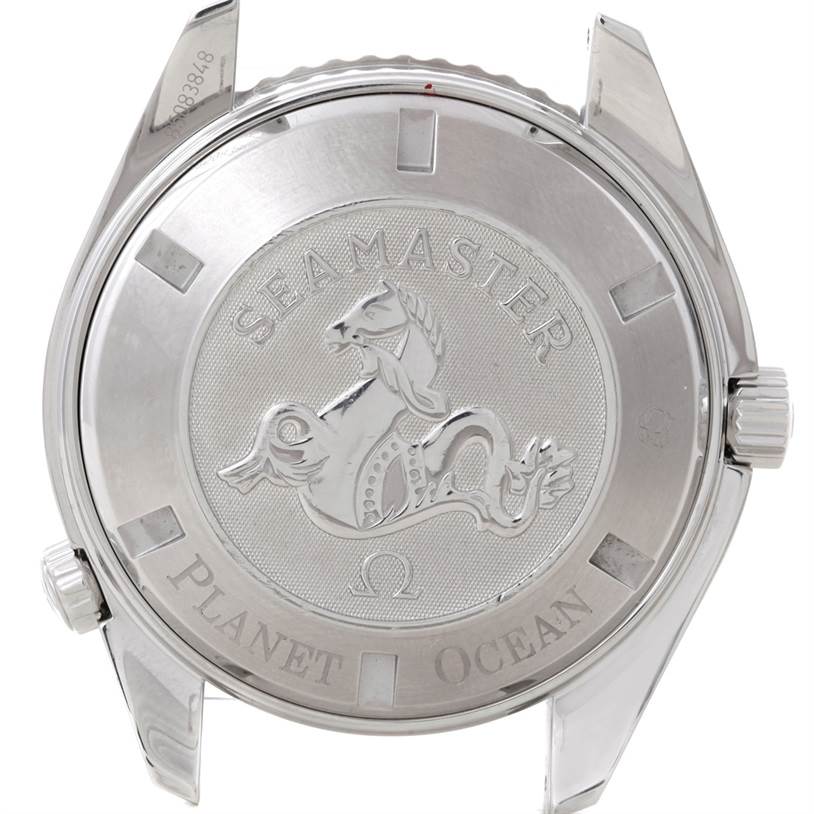 The image shows the back view of an Omega Planet Ocean 2200.51.00 Men
s Stainless Steel Black Dial 2200.51.00 Men
s Stainless Steel Black Dial watch, highlighting the case back and lugs.