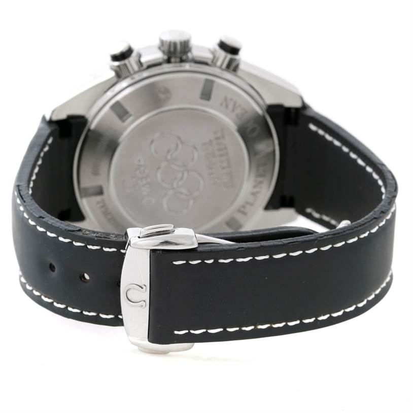 The image shows the back and part of the strap of the Omega Planet Ocean 222.32.46.50.01.001 Men
s Stainless Steel Black Dial 222.32.46.50.01.001 Men
s Stainless Steel Black Dial watch, showcasing the clasp and embossed logo.