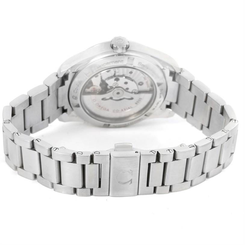 This image shows the Omega Aqua Terra 231.10.39.21.06.001 Men
s Stainless Steel Grey Dial 231.10.39.21.06.001 Men
s Stainless Steel Grey Dial watch from the back, focusing on the stainless steel bracelet and the transparent case back.