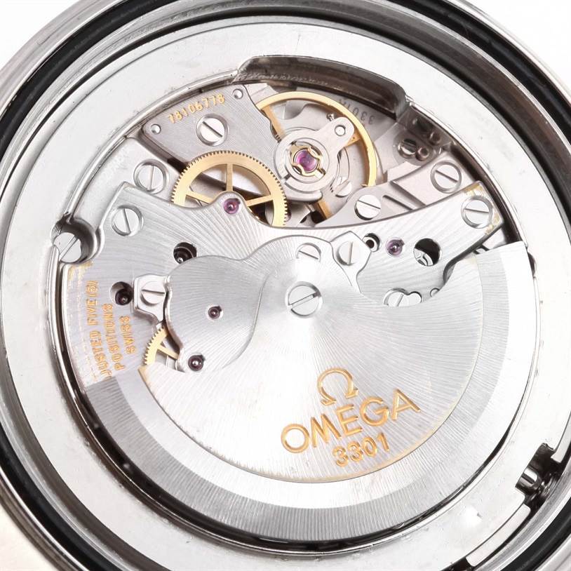 The image shows the movement and internal mechanism of the Omega Aqua Terra 2512.30.00 Men
s Stainless Steel Silver Dial 2512.30.00 Men
s Stainless Steel Silver Dial watch, specifically the caliber 8500.