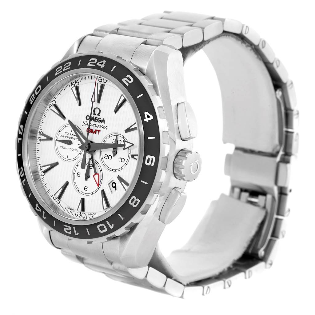 The image shows a side and front view of an Omega Aqua Terra 231.10.44.52.04.001 Men
s Stainless Steel White Dial 231.10.44.52.04.001 Men
s Stainless Steel White Dial watch with a stainless steel bracelet and a white dial.