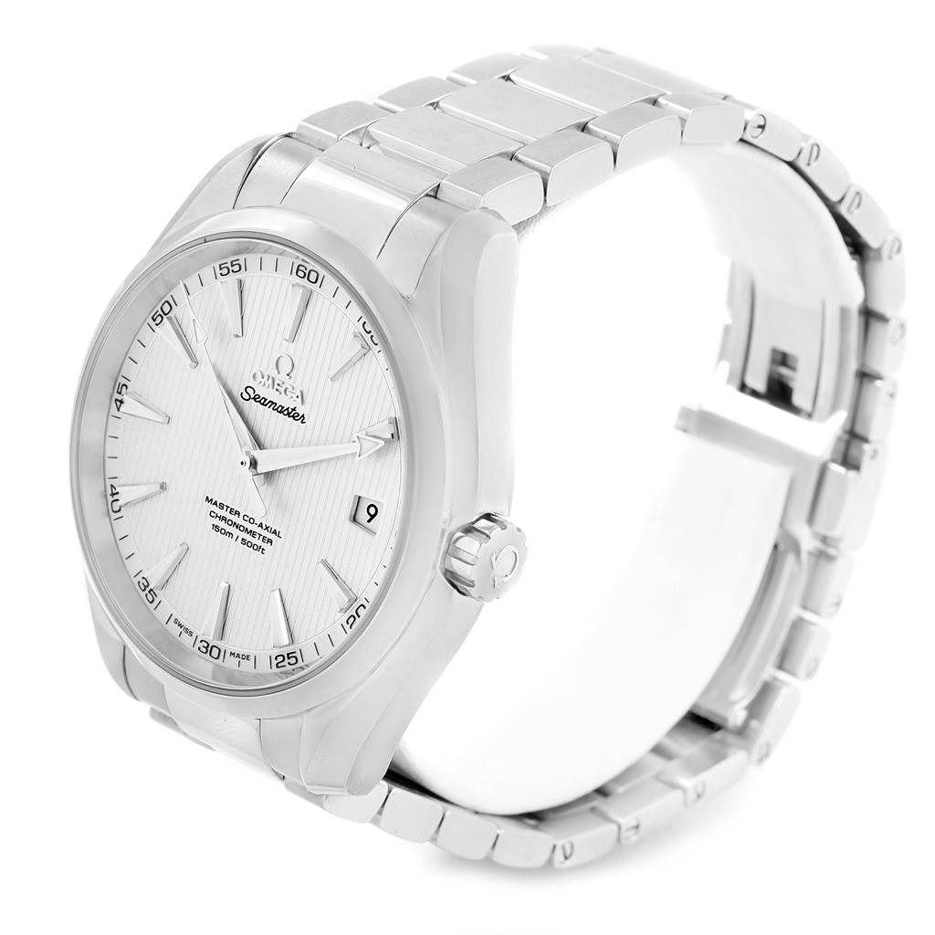 The image shows an angled view of the front and side of the Omega Aqua Terra 231.10.42.21.02.001 Men
s Stainless Steel Silver Dial 231.10.42.21.02.001 Men
s Stainless Steel Silver Dial watch, highlighting its face, bezel, and metal bracelet.