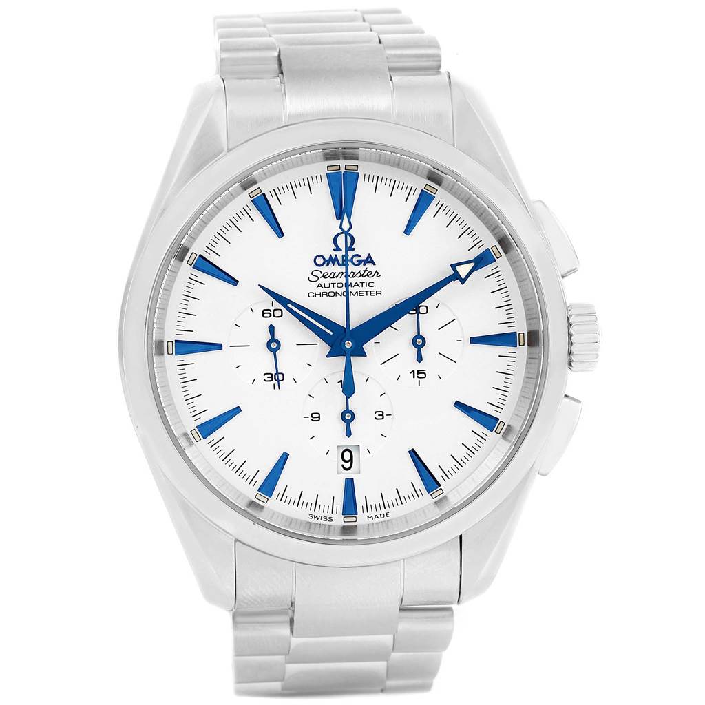 This image shows a front view of the Omega Aqua Terra 2512.30.00 Men
s Stainless Steel Silver Dial 2512.30.00 Men
s Stainless Steel Silver Dial watch, highlighting the dial, hands, crown, and stainless steel bracelet.