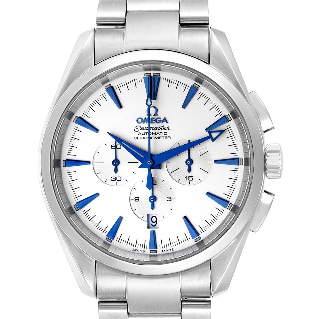 The image shows a front view of the Omega Aqua Terra 2512.30.00 Men
s Stainless Steel Silver Dial 2512.30.00 Men
s Stainless Steel Silver Dial model watch, highlighting the dial, hands, and stainless steel bracelet.