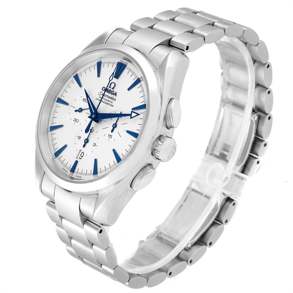 The image shows a side-angle view of the Omega Aqua Terra 2512.30.00 Men
s Stainless Steel Silver Dial 2512.30.00 Men
s Stainless Steel Silver Dial watch, highlighting its face, crown, and stainless steel bracelet.