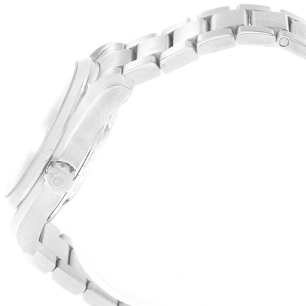 The image shows the side view of an Omega Aqua Terra 231.10.39.21.03.001 Men
s Stainless Steel Blue Dial 231.10.39.21.03.001 Men
s Stainless Steel Blue Dial watch, highlighting the case, bracelet, and crown.