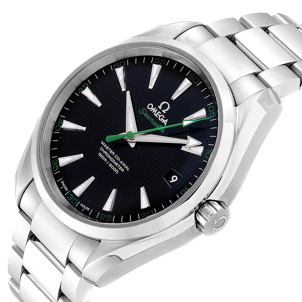 This image shows a close-up view of the Omega Aqua Terra 231.10.42.21.01.004 Men
s Stainless Steel Black Dial 231.10.42.21.01.004 Men
s Stainless Steel Black Dial watch, highlighting the dial, bezel, crown, and bracelet.