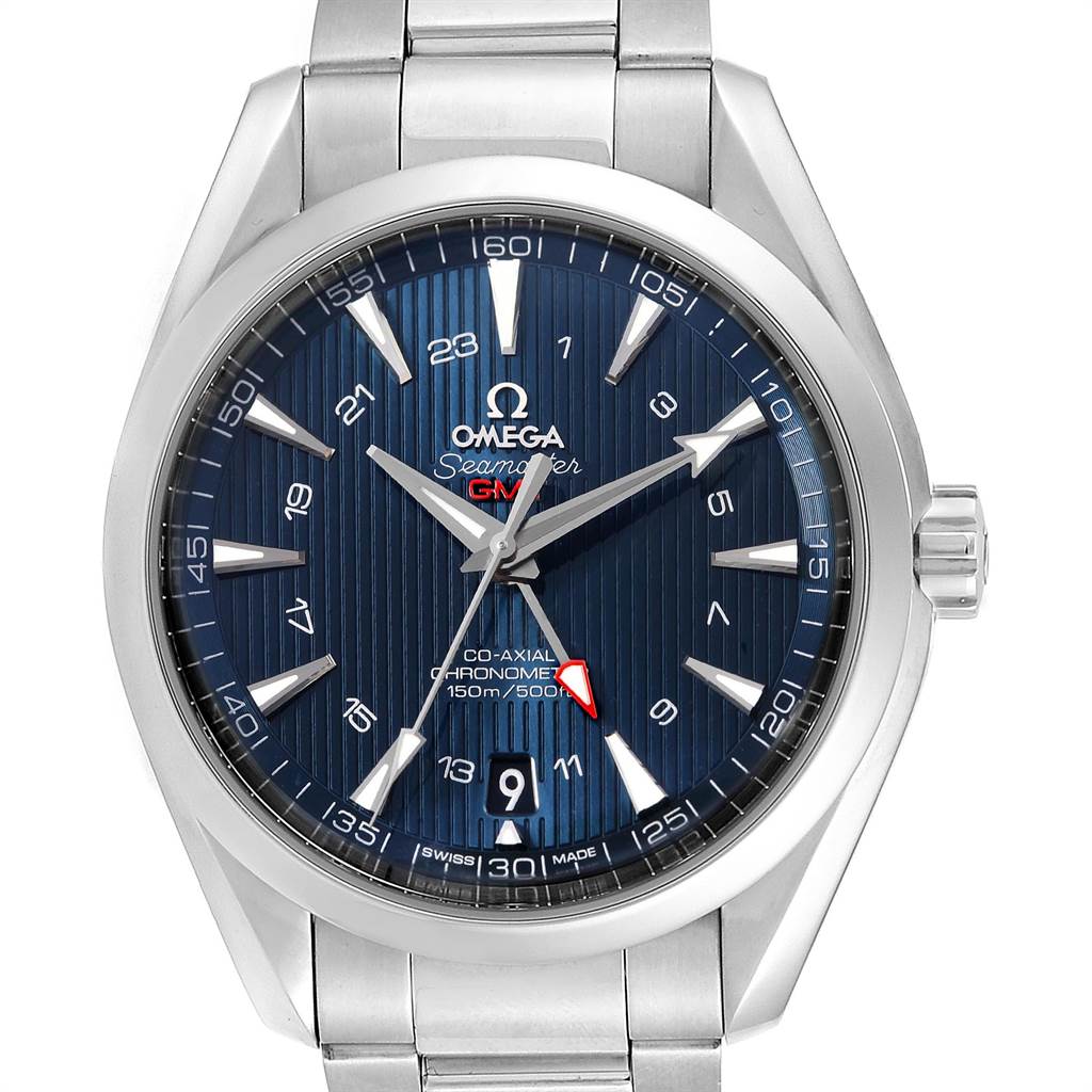 This image shows a front view of the Omega Aqua Terra 231.10.43.22.03.001 Men's Stainless Steel Blue Dial 231.10.43.22.03.001 Men's Stainless Steel Blue Dial watch model, highlighting the dial, hands, bezel, and bracelet.
