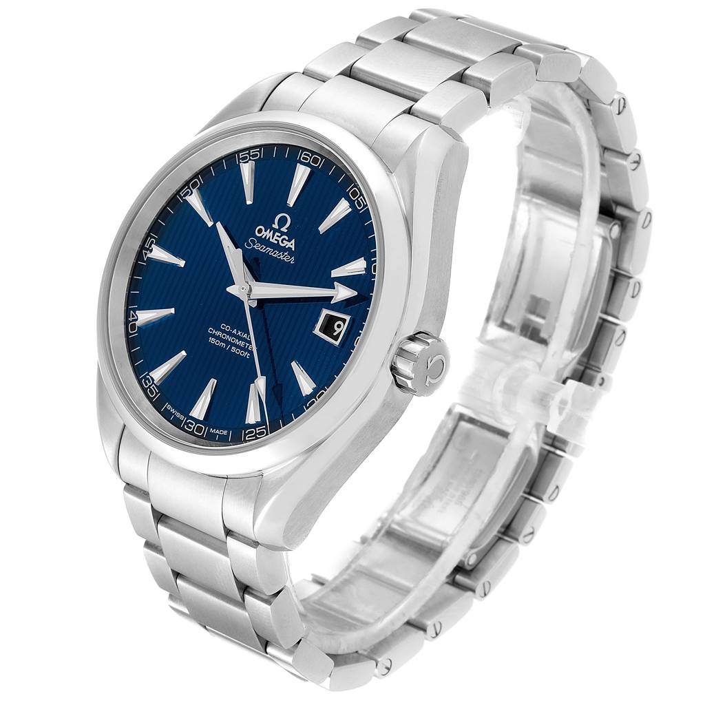 The Omega Aqua Terra 231.10.42.21.03.001 Men
s Stainless Steel Silver Dial 231.10.42.21.03.001 Men
s Stainless Steel Silver Dial watch is shown at a three-quarter angle highlighting its face, bezel, crown, and stainless steel bracelet.