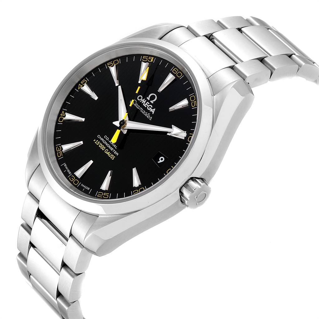 The image shows a side angle of an Omega Aqua Terra 231.10.42.21.01.002 Men
s Stainless Steel Black Dial 231.10.42.21.01.002 Men
s Stainless Steel Black Dial watch, highlighting its black dial, stainless steel bracelet, and crown.