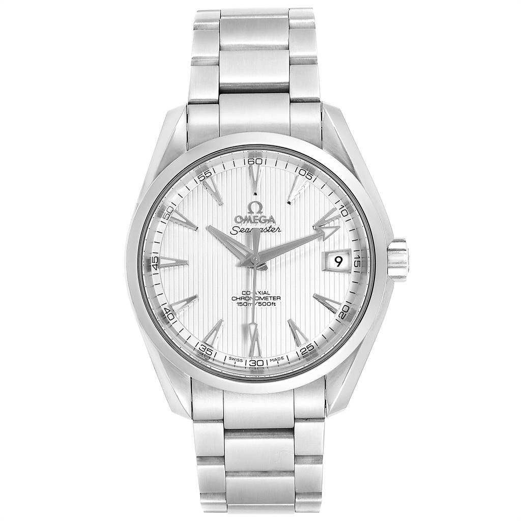 The image shows a front view of an Omega Aqua Terra 231.10.39.21.02.001 Men
s Stainless Steel Silver Dial 231.10.39.21.02.001 Men
s Stainless Steel Silver Dial watch, highlighting its dial, case, bracelet, and date window.