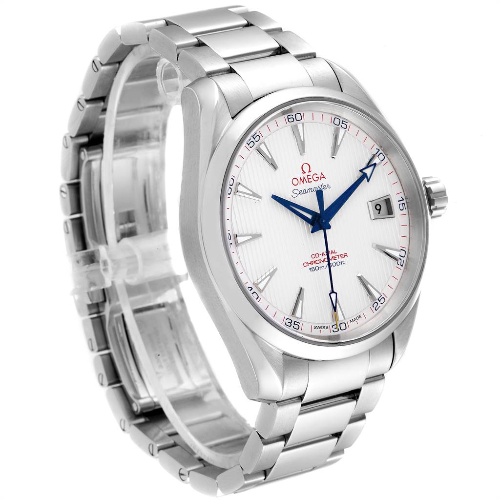 The image shows an Omega Aqua Terra 231.10.42.21.02.002 Men
s Stainless Steel Silver Dial 231.10.42.21.02.002 Men
s Stainless Steel Silver Dial watch at a slight angled view, depicting the face, crown, and stainless steel bracelet.