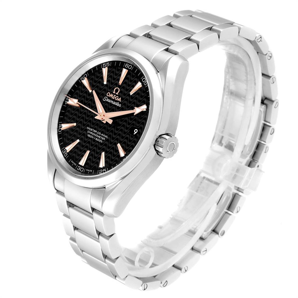 This image shows an Omega Aqua Terra 231.10.42.21.01.006 Men
s Stainless Steel Black Dial 231.10.42.21.01.006 Men
s Stainless Steel Black Dial watch at a slight angle, highlighting the face, bezel, and bracelet.