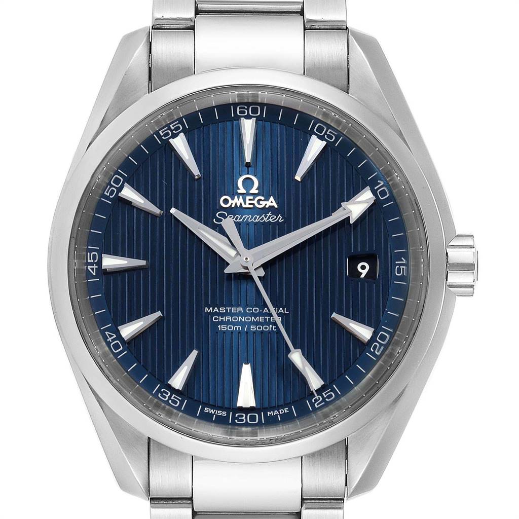 This image shows a front view of the Omega Aqua Terra 231.10.39.21.03.002 Men
s Stainless Steel Blue Dial 231.10.39.21.03.002 Men
s Stainless Steel Blue Dial watch, highlighting its blue dial, steel bracelet, and date window.