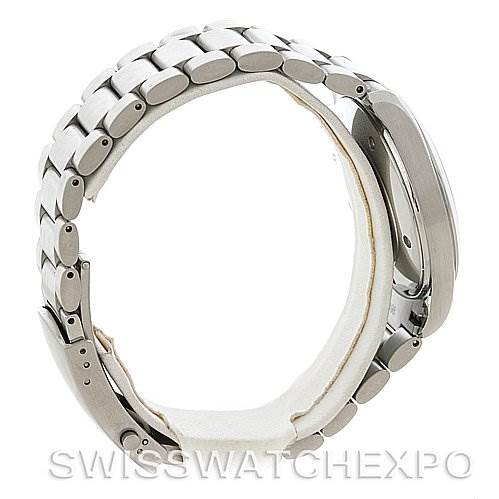 The image shows the side profile and bracelet of an Omega Aqua Terra 2517.50.00 Men
s Stainless Steel Black Dial 2517.50.00 Men
s Stainless Steel Black Dial watch.