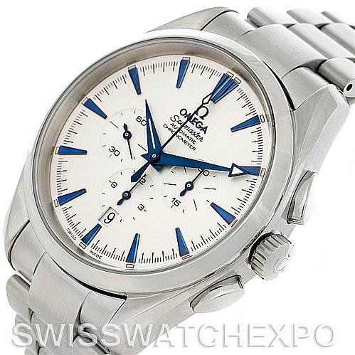 This image shows a three-quarter angle view of the Omega Aqua Terra 2512.30 Men
s Stainless Steel Silver Dial 2512.30 Men
s Stainless Steel Silver Dial watch, highlighting the dial, case, crown, and bracelet.