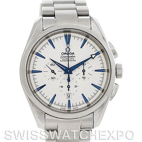 The image shows a front view of the Omega Aqua Terra 2512.30 Men
s Stainless Steel Silver Dial 2512.30 Men
s Stainless Steel Silver Dial watch, displaying its face, hands, markers, date window, and part of the bracelet.