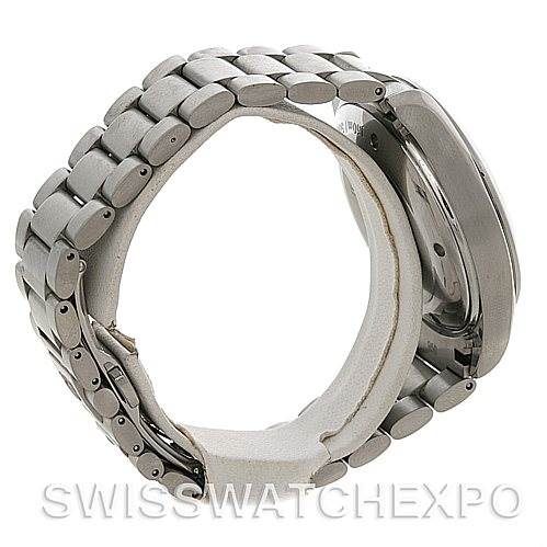 The image shows a side view of an Omega Aqua Terra 2512.30 Men
s Stainless Steel Silver Dial 2512.30 Men
s Stainless Steel Silver Dial watch focusing on the bracelet and partial case.