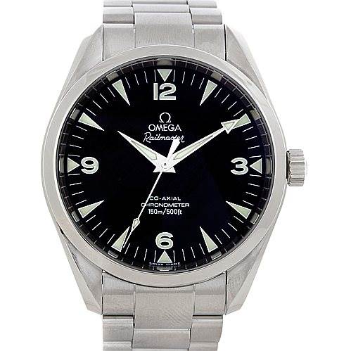 The image shows a front view of the Omega Aqua Terra 2502.52.00 Men
s Stainless Steel Black Dial 2502.52.00 Men
s Stainless Steel Black Dial watch, featuring its dial, bezel, crown, and part of the bracelet.