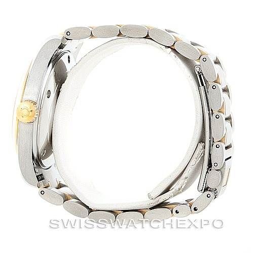 This image shows a side profile angle of the Omega Aqua Terra 2317.30.00 Men
s Stainless Steel Silver Dial 2317.30.00 Men
s Stainless Steel Silver Dial watch, focusing on the bracelet and clasp.