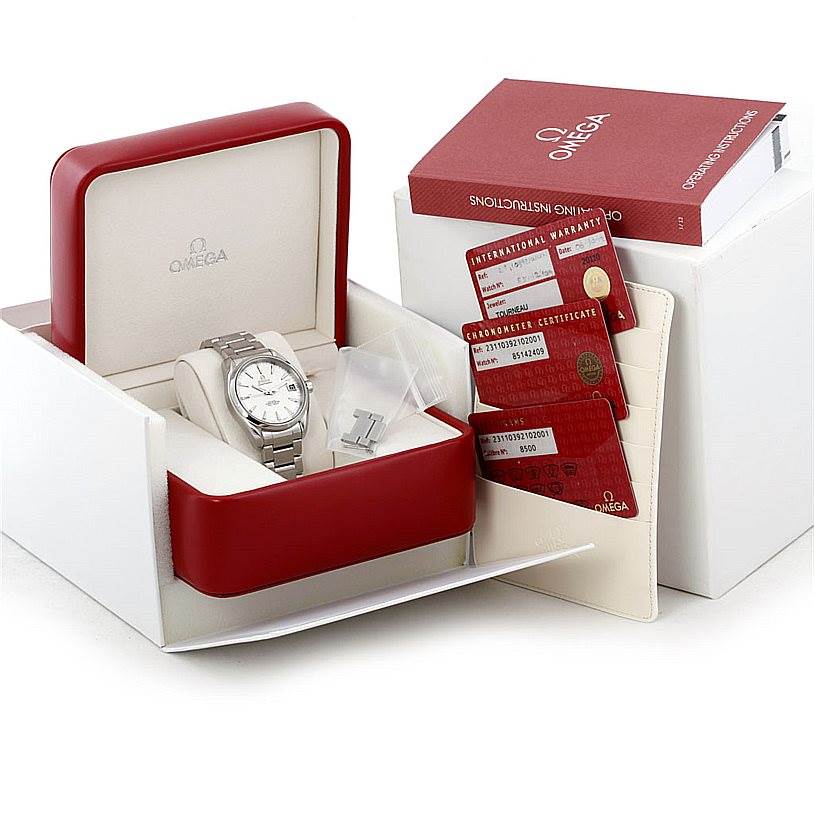 The Omega Aqua Terra 231.10.39.21.02.001 Men
s Stainless Steel Silver Dial 231.10.39.21.02.001 Men
s Stainless Steel Silver Dial watch is shown from the front in its open box, along with documentation and spare links.