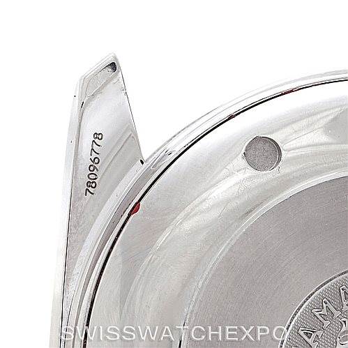 This image shows the case back and lugs of an Omega Aqua Terra 2512.30.00 Men
s Stainless Steel Silver Dial 2512.30.00 Men
s Stainless Steel Silver Dial watch, partially revealing the serial number.
