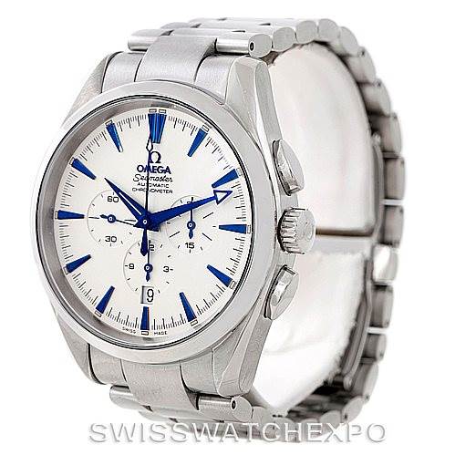 This image shows an Omega Aqua Terra 2512.30.00 Men
s Stainless Steel Silver Dial 2512.30.00 Men
s Stainless Steel Silver Dial watch from a three-quarter front angle, highlighting the face, bezel, crown, and metal bracelet.