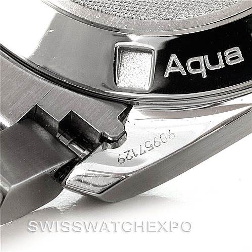 This image shows a close-up of the lug, case back, and bracelet of an Omega Aqua Terra 231.10.39.61.02.001 Men's Stainless Steel Silver Dial 231.10.39.61.02.001 Men's Stainless Steel Silver Dial watch.