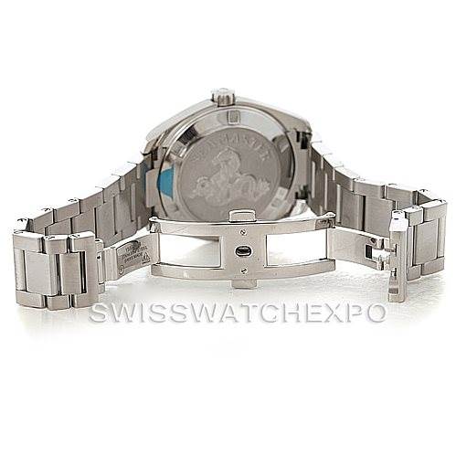 This image shows the back case and open metal bracelet of the Omega Aqua Terra 231.10.39.61.06.001 Men
s Stainless Steel Silver Dial 231.10.39.61.06.001 Men
s Stainless Steel Silver Dial watch.