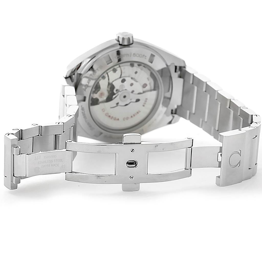 This image shows the back and clasp of the Omega Aqua Terra 231.10.42.21.02.001 Men
s Stainless Steel Silver Dial 231.10.42.21.02.001 Men
s Stainless Steel Silver Dial watch, including the exhibition case back and stainless steel bracelet.