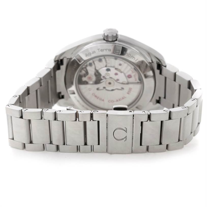 The image shows the back view of an Omega Aqua Terra 231.10.42.21.03.001 Men
s Stainless Steel Blue Dial 231.10.42.21.03.001 Men
s Stainless Steel Blue Dial watch, highlighting its bracelet and transparent case back.