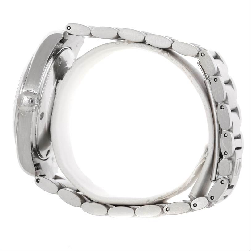 This image shows a side view of the Omega Aqua Terra 2518.30.00 Men
s Stainless Steel Silver Dial 2518.30.00 Men
s Stainless Steel Silver Dial watch, highlighting its case and metal bracelet.