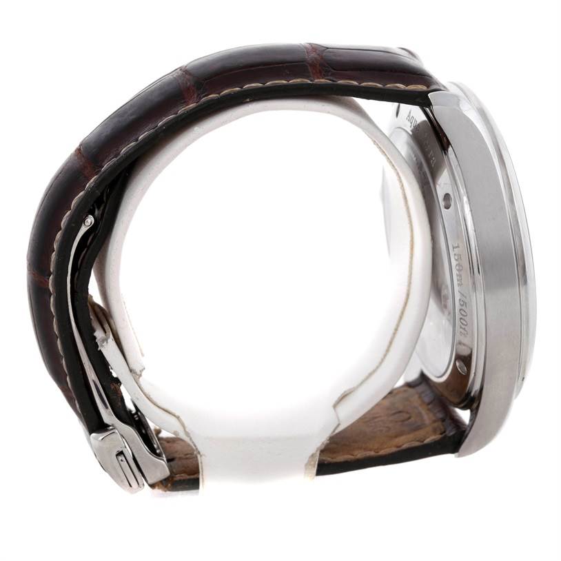 The image shows a side view of the Omega Aqua Terra 2806.52.37 Men's Stainless Steel Black Dial 2806.52.37 Men's Stainless Steel Black Dial watch, displaying the strap and the side of the case.