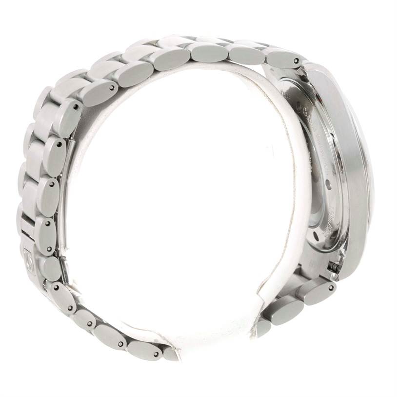 This image shows the side view of the Omega Aqua Terra 2503.52.00 Men
s Stainless Steel Black Dial 2503.52.00 Men
s Stainless Steel Black Dial watch, highlighting its bracelet and partial case back.