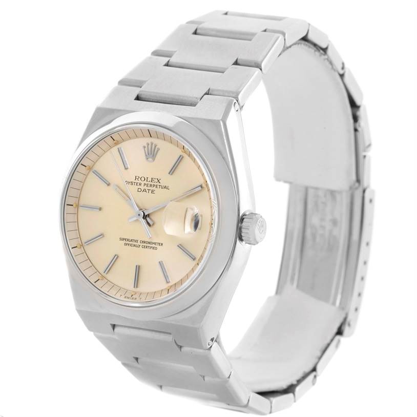 This image shows a Rolex Vintage Collection 1530 Men's Stainless Steel Silver Dial 1530 Men's Stainless Steel Silver Dial watch at a three-quarter angle highlighting its dial, case, and bracelet.