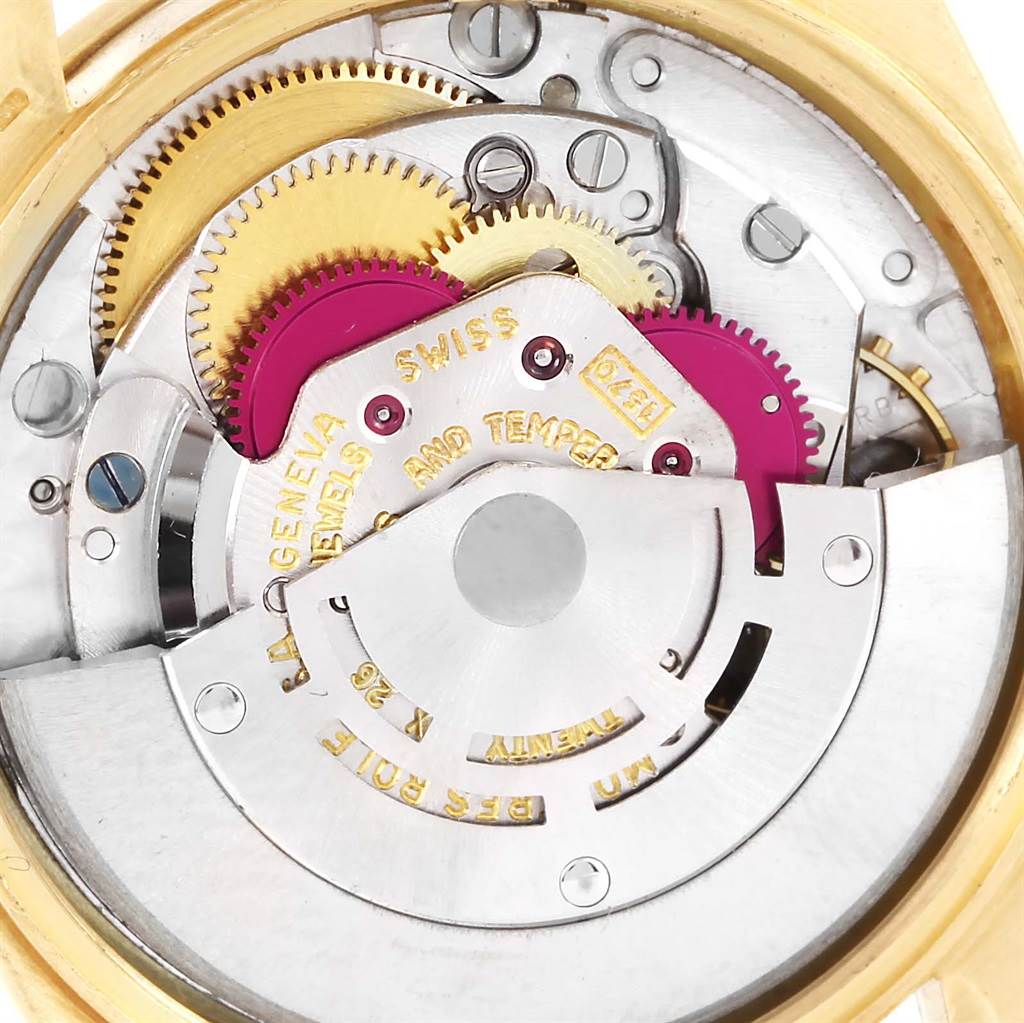 This image shows a close-up of the movement mechanism inside the Rolex Vintage Collection 1500 Men's Yellow Gold Champagne Dial 1500 Men's Yellow Gold Champagne Dial watch.