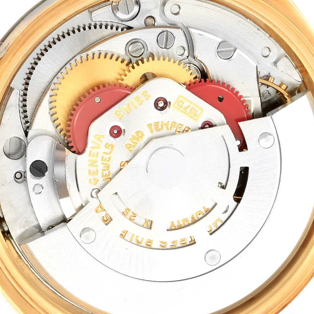 This image shows a close-up of the inner mechanical components of the Vintage Collection model by Rolex.
