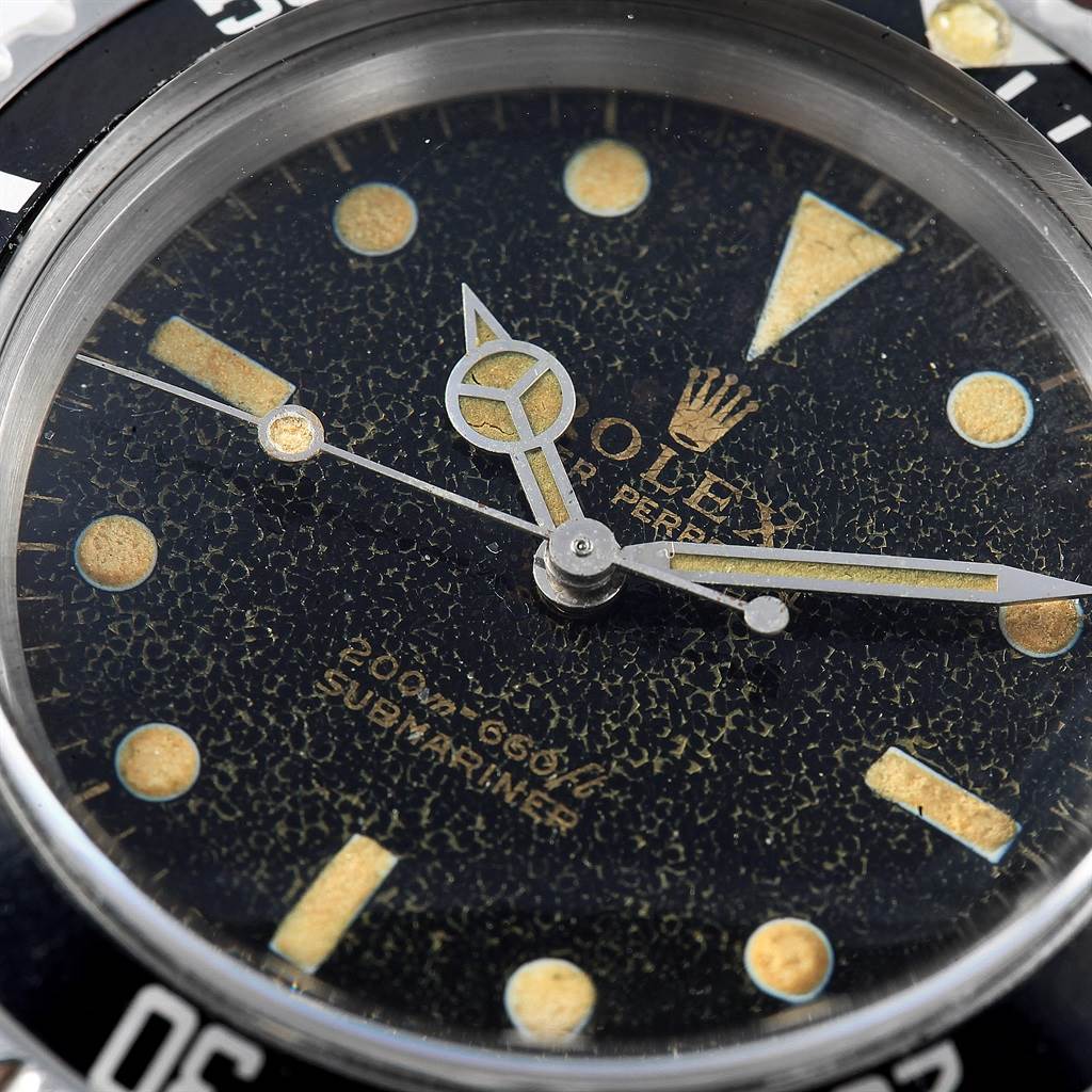 The close-up image shows the dial and hands of a Rolex Vintage Collection 5513 Men's Stainless Steel Black Dial 5513 Men's Stainless Steel Black Dial Submariner watch.