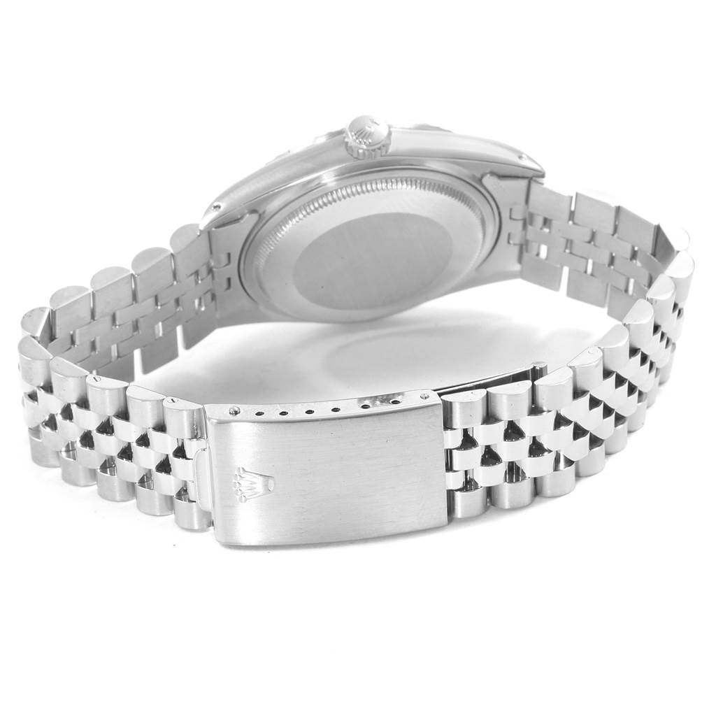 The image shows the back and bracelet of a Rolex Vintage Collection 16030 Men
s Stainless Steel Silver Dial 16030 Men
s Stainless Steel Silver Dial model, focusing on the clasp and case back.