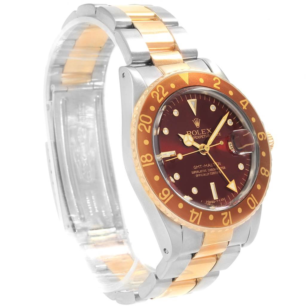 The image shows a side angle of the Rolex Vintage Collection 16753 Men's Stainless Steel Brown Dial 16753 Men's Stainless Steel Brown Dial GMT-Master, highlighting the two-tone bracelet and dial.