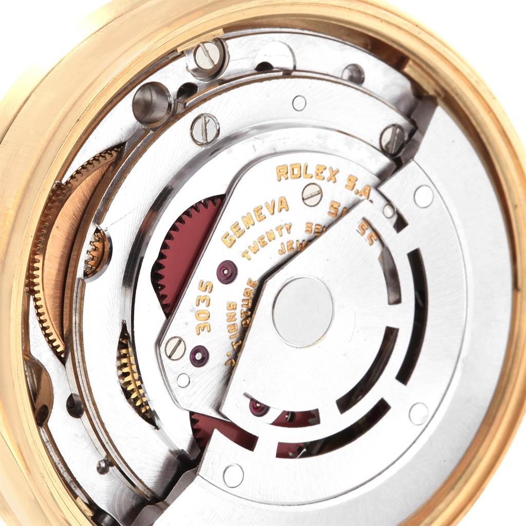 This image shows the intricate internal mechanism of a Rolex Vintage Collection 15017 Men's Yellow Gold White Dial 15017 Men's Yellow Gold White Dial model watch.
