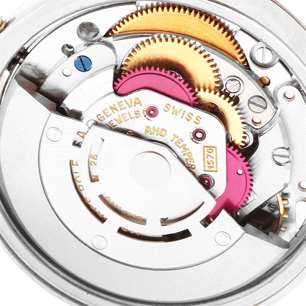 This image shows the intricate inner mechanism of the Rolex Vintage Collection 1500 Men's Stainless Steel Black Dial 1500 Men's Stainless Steel Black Dial watch from a top-down angle.