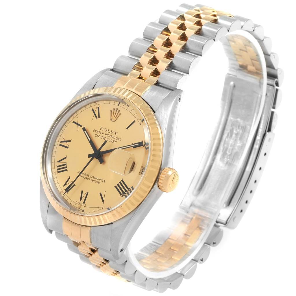 This image displays a side view of the Vintage Collection Rolex Datejust watch, featuring its dial, crown, and bracelet.