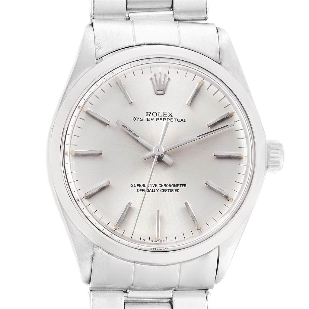 This image shows the front view of the Rolex Vintage Collection 1002 Men
s Stainless Steel Silver Dial 1002 Men
s Stainless Steel Silver Dial Oyster Perpetual watch, displaying its face, dial, bezel, and part of the bracelet.