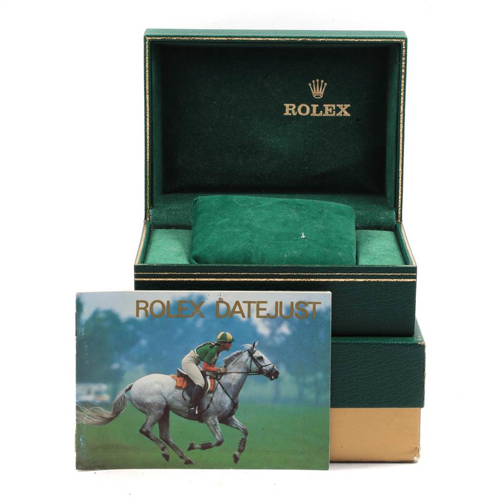 The image shows the open case and brochure for the Vintage Collection Rolex Datejust watch.